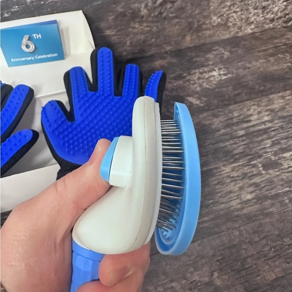 Nomoy Pet Blue and Black Dog Grooming Set with Silicone Brush and Glove